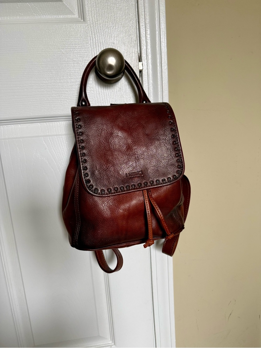 Medici Italian leather backpack